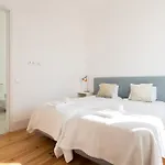 Chiado Cozy - By Lu Holidays Lisbon