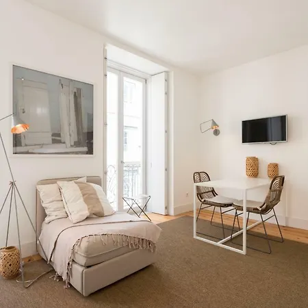 Chiado Cozy - By Lu Holidays Apartment